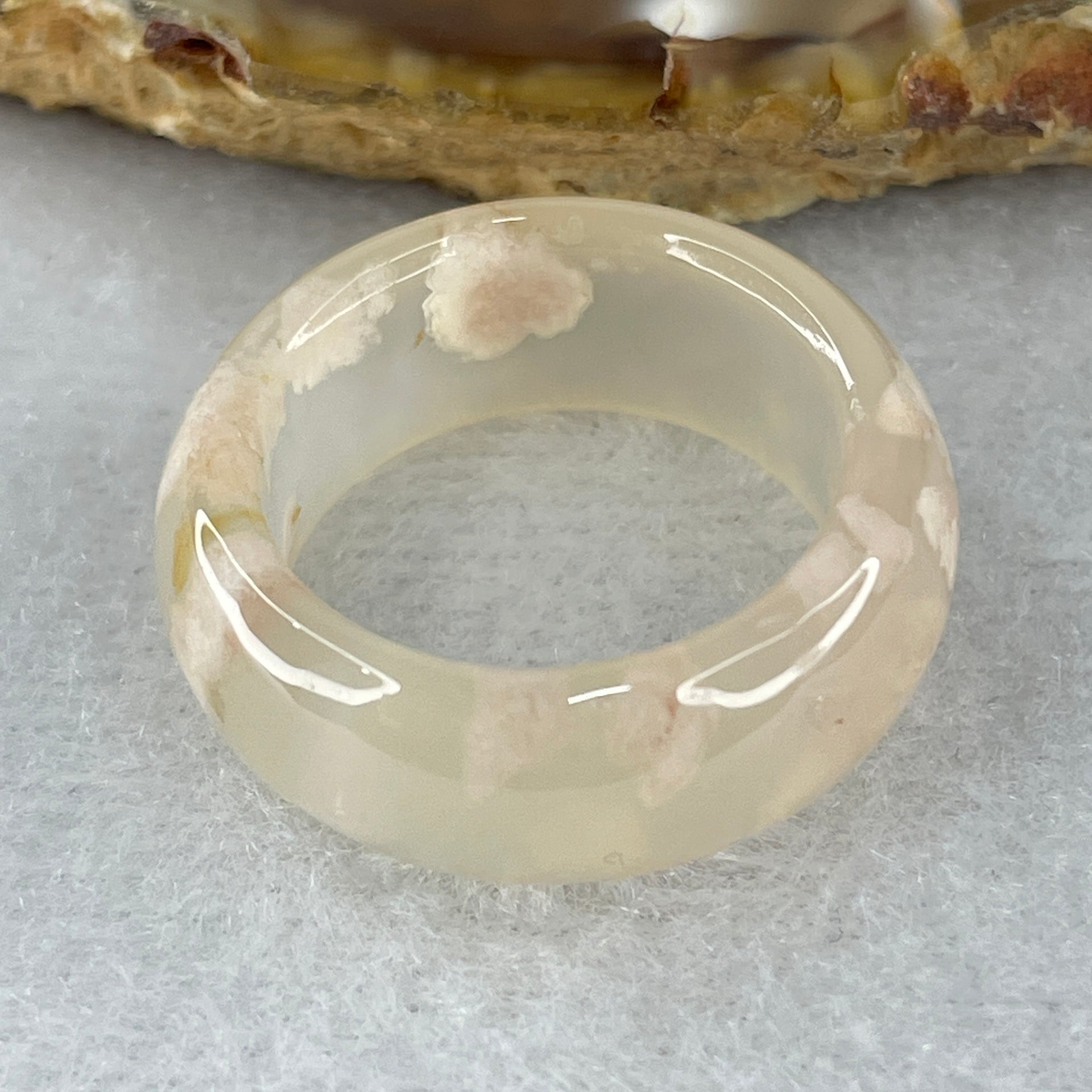 Natural Pinkish Flower Agate Ring 5.52g 9.5 by 4.0mm US 9.2 HK 20.5 - Huangs Jadeite and Jewelry Pte Ltd