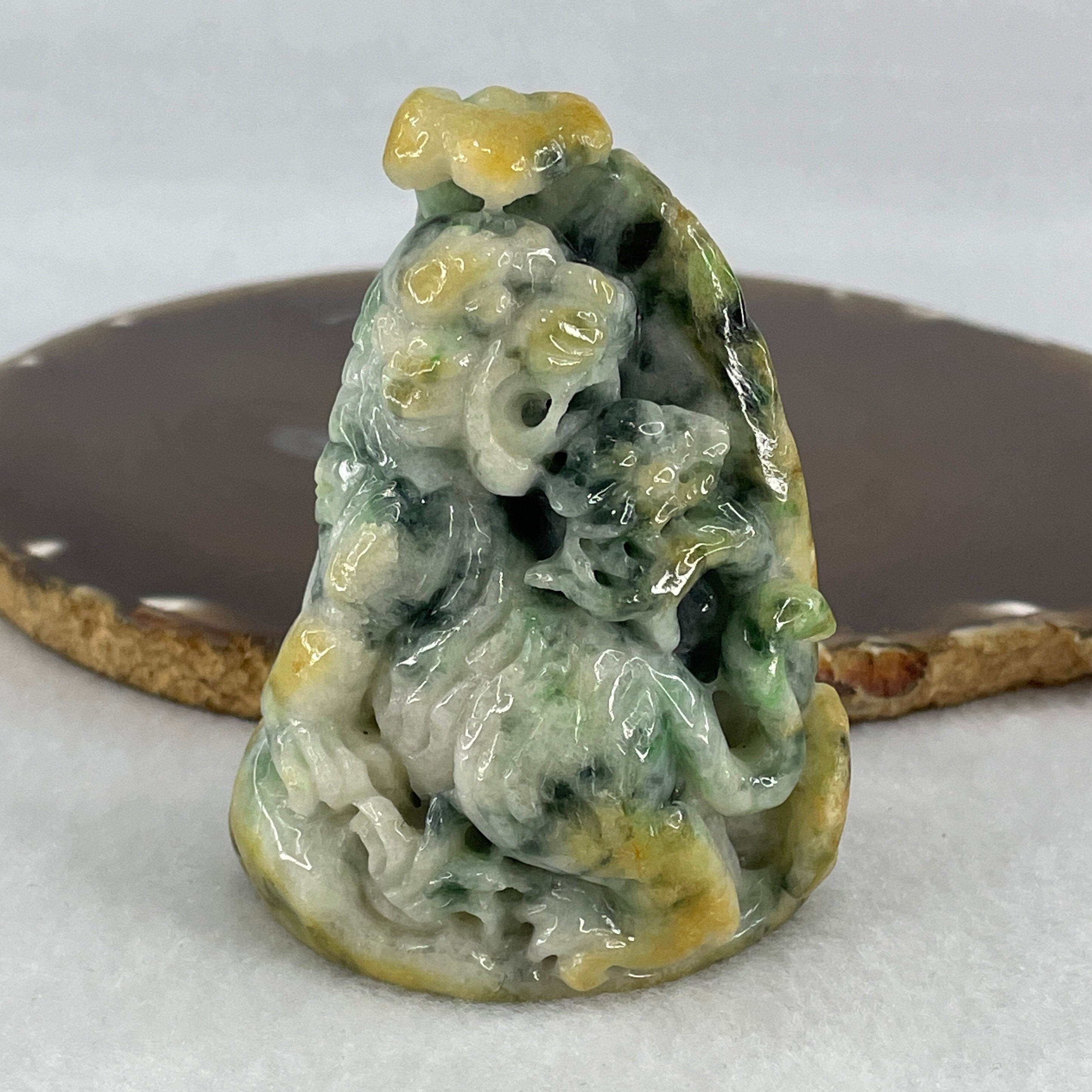 Tiger 虎 Jadeite Jade Crystals Feng Shui Displays