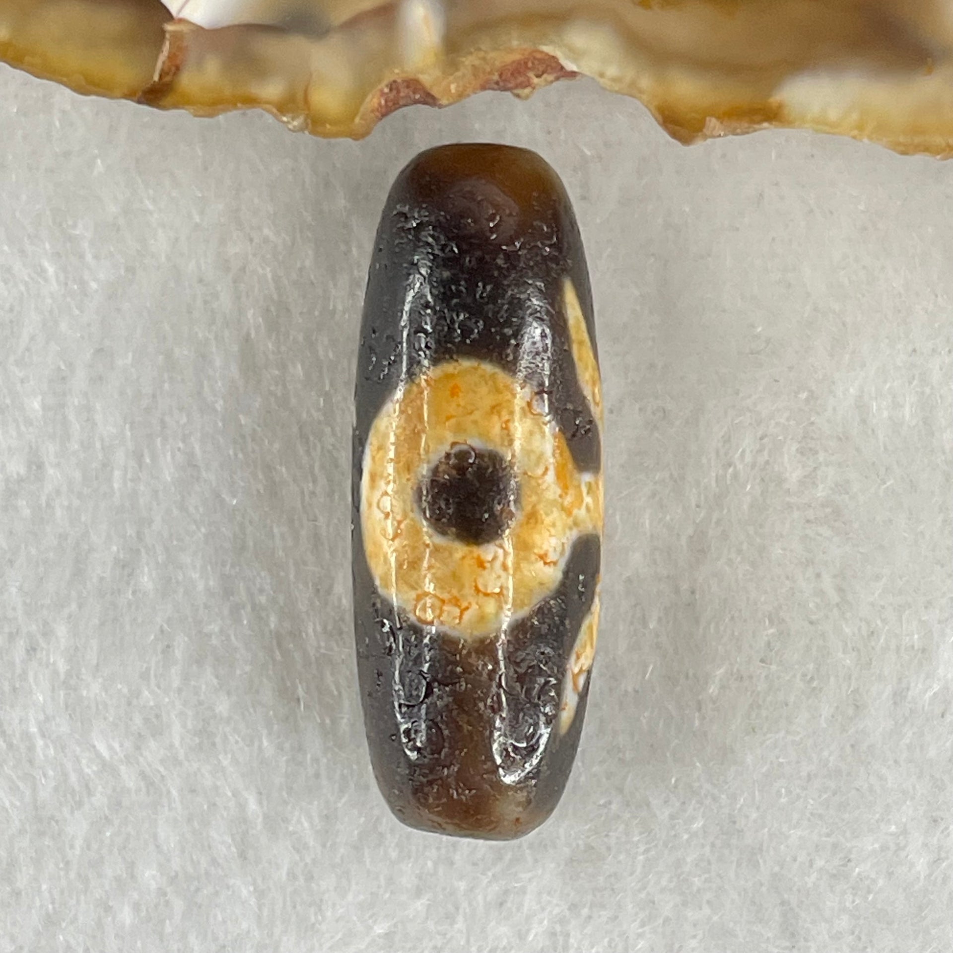 Natural Powerful Tibetan Old Oily Agate Patina Guiren Tairen Human Dzi Bead Totem Amulet Heavenly Master (Tian Zhu) 贵人天诛 4.88g 28.9 by 10.6mm - Huangs Jadeite and Jewelry Pte Ltd