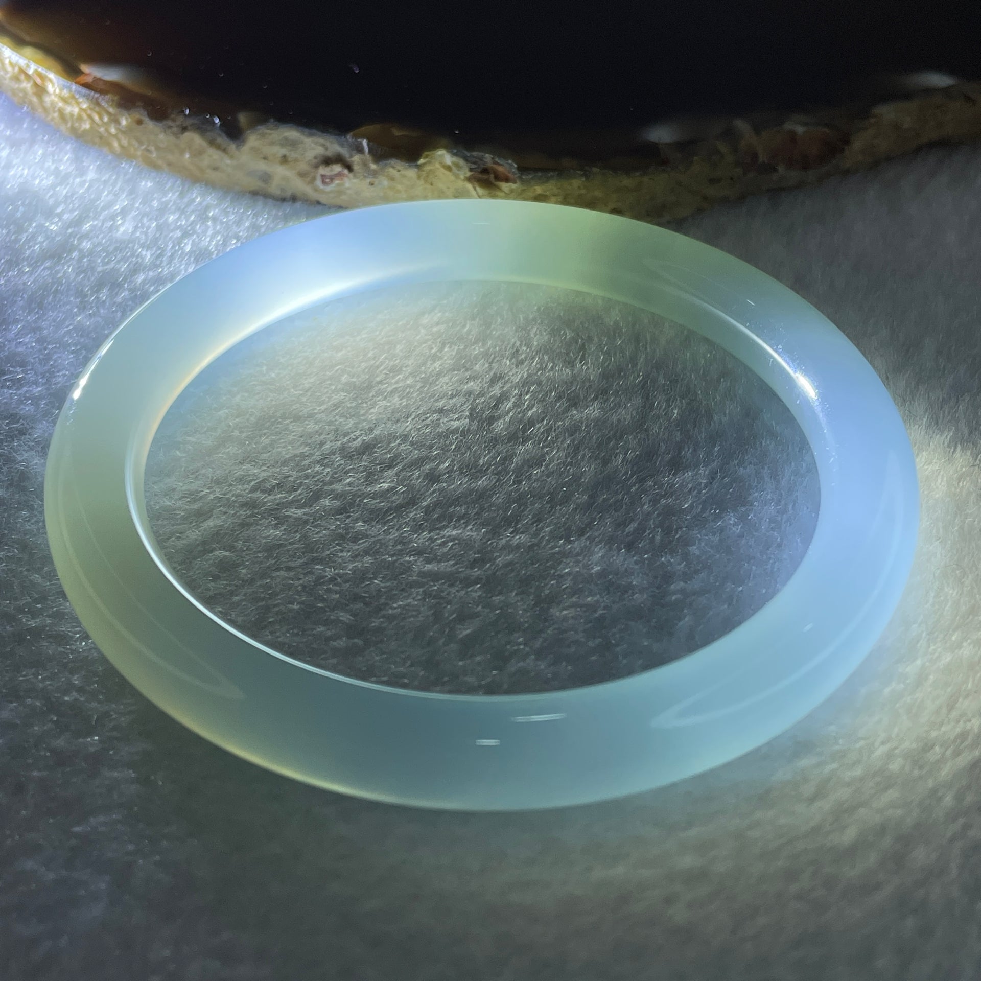 Natural Light Green Agate Bangle 27.77g Internal Diameter57.8mm 8.0 by 8.0mm (Perfect) - Huangs Jadeite and Jewelry Pte Ltd