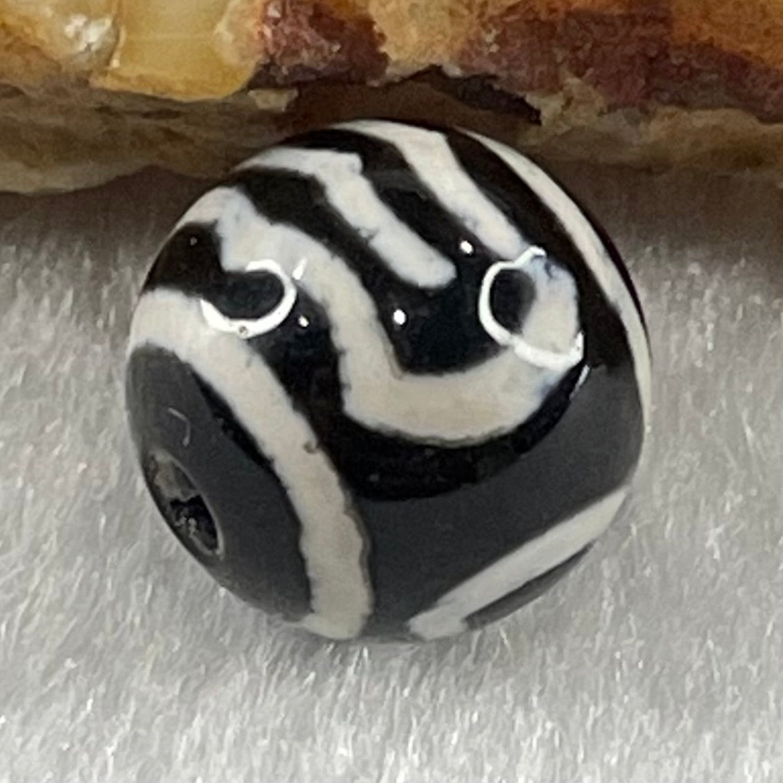 Natural Powerful Tibetan Old Oily Agate Garuda Dzi Bead Heavenly Master (Tian Zhu) 1.43g 10.0 by 10.4mm - Huangs Jadeite and Jewelry Pte Ltd