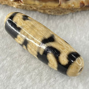 Natural Powerful Tibetan Old Oily Agate Dzi Bead Heavenly Master (Tian Zhu) 天珠 8.88g 38.2 by 12.3mm - Huangs Jadeite and Jewelry Pte Ltd