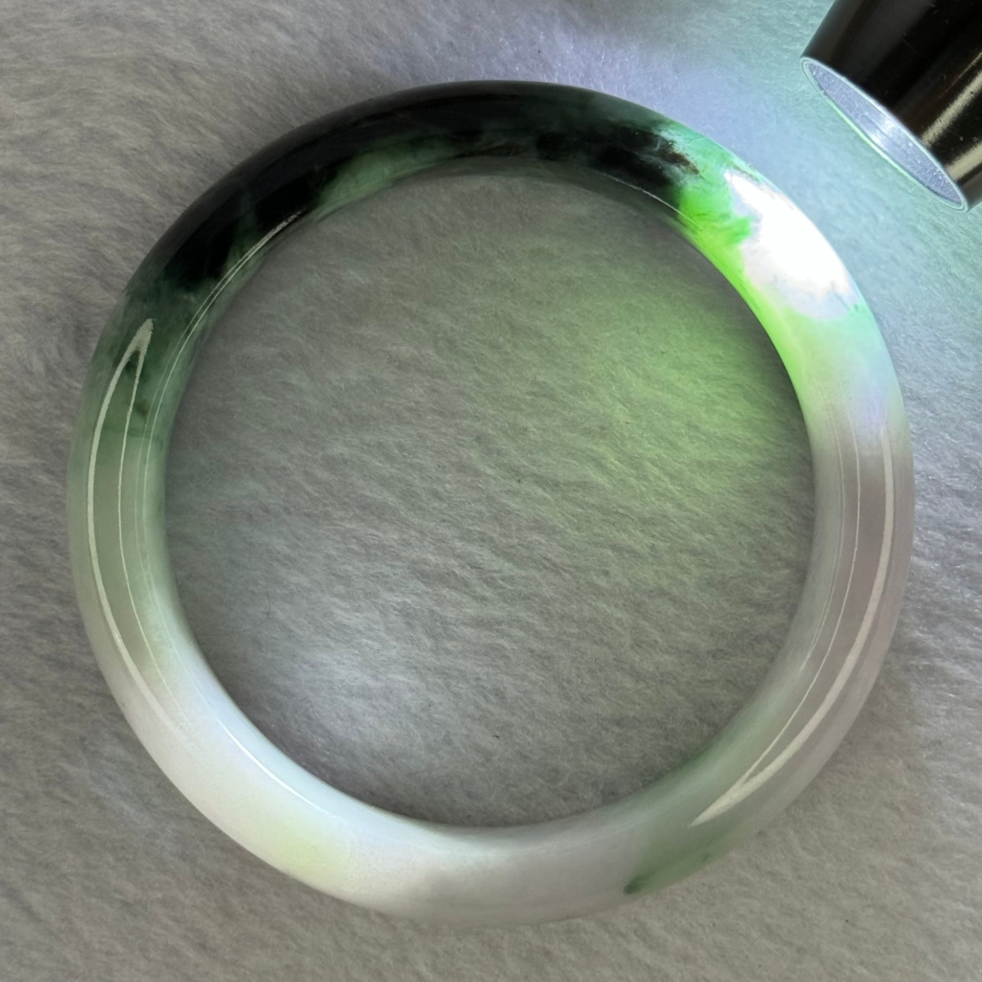 Type A Lavender and Dark Green to Green Piao Hua Jadeite Bangle Internal Diameter 58.1mm 77.52g 16.4 by 9.1mm (Very Slight External Rough) - Huangs Jadeite and Jewelry Pte Ltd