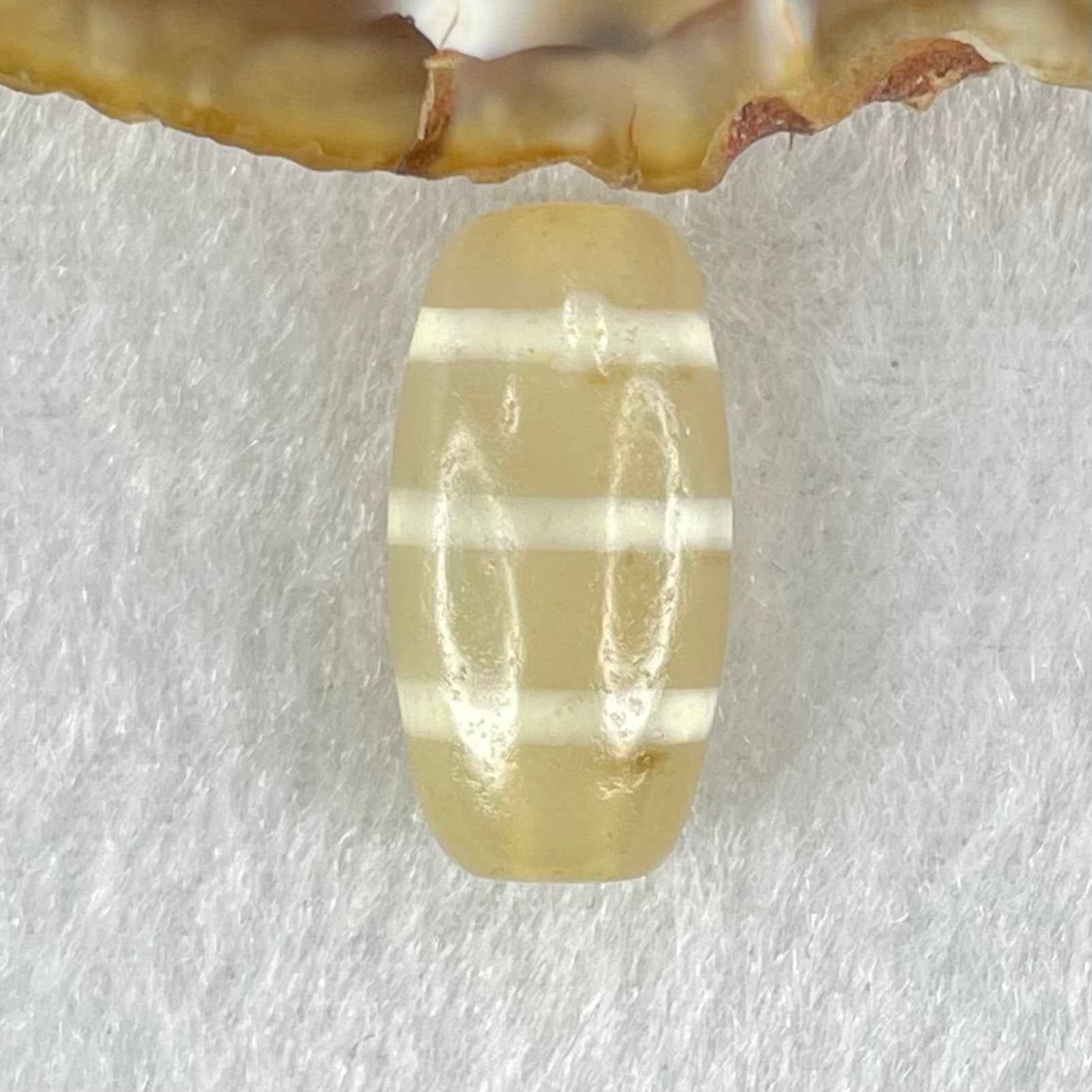 Natural Powerful Tibetan Old Oily Agate 3-Lines Dzi Bead Heavenly Master (Tian Zhu) 三行天诛 3.13g 20.1 by 10.3mm - Huangs Jadeite and Jewelry Pte Ltd