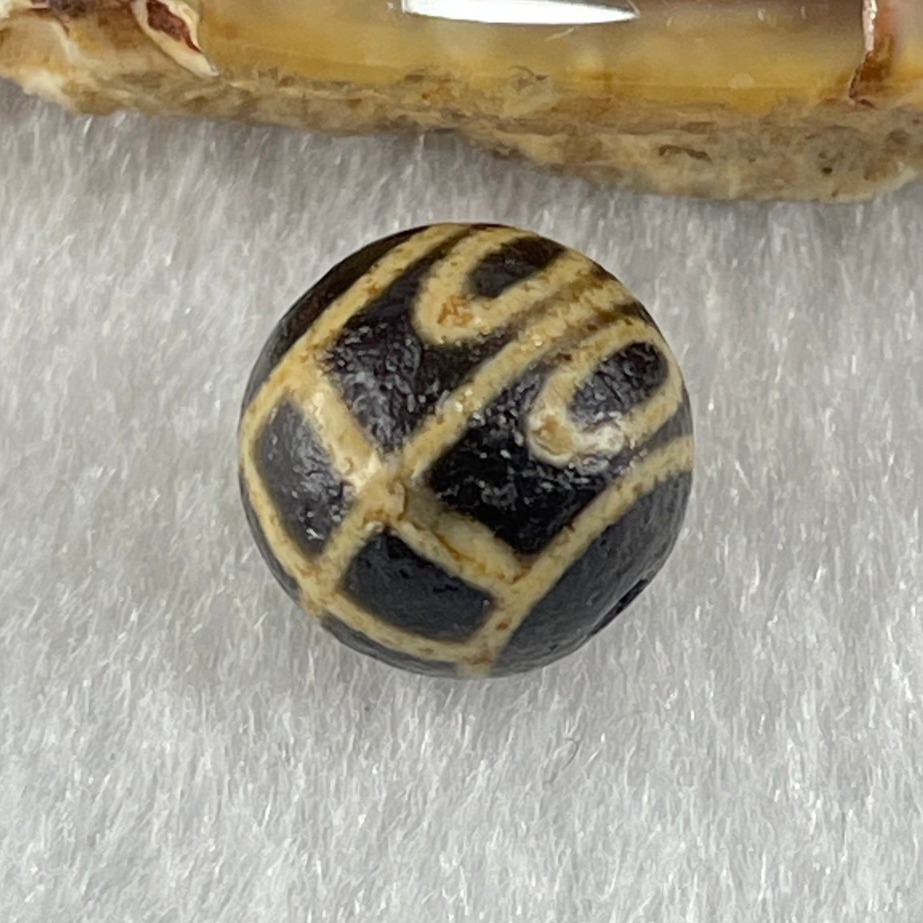 Natural Powerful Tibetan Old Oily Agate 4 Eyes Dzi Bead Heavenly Master (Tian Zhu) 四眼天诛 1.55g 10.2 by 10.5mm - Huangs Jadeite and Jewelry Pte Ltd