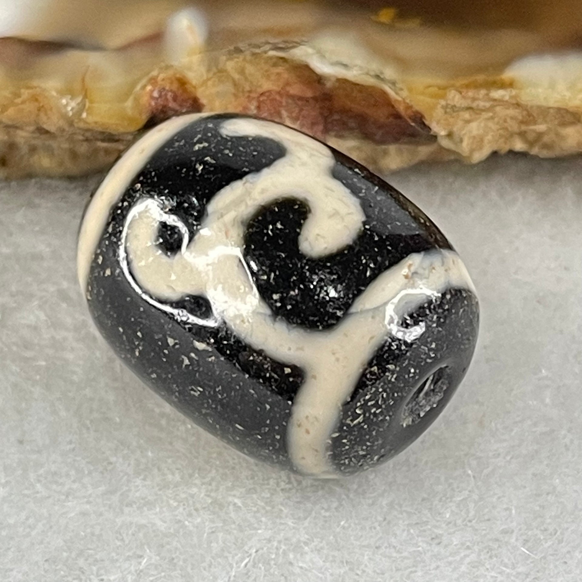 Natural Powerful Tibetan Old Oily Black White Agate Green Tara Dzi Bead Heavenly Master (Tian Zhu) 绿度母天珠 4.56g 17.3 by 13.1mm - Huangs Jadeite and Jewelry Pte Ltd