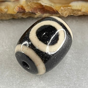 Natural Powerful Tibetan Old Oily Agate 1 Eye With Swastika Dzi Bead (Hotu Dzi) 4.92g 17.4 by 13.4mm - Huangs Jadeite and Jewelry Pte Ltd
