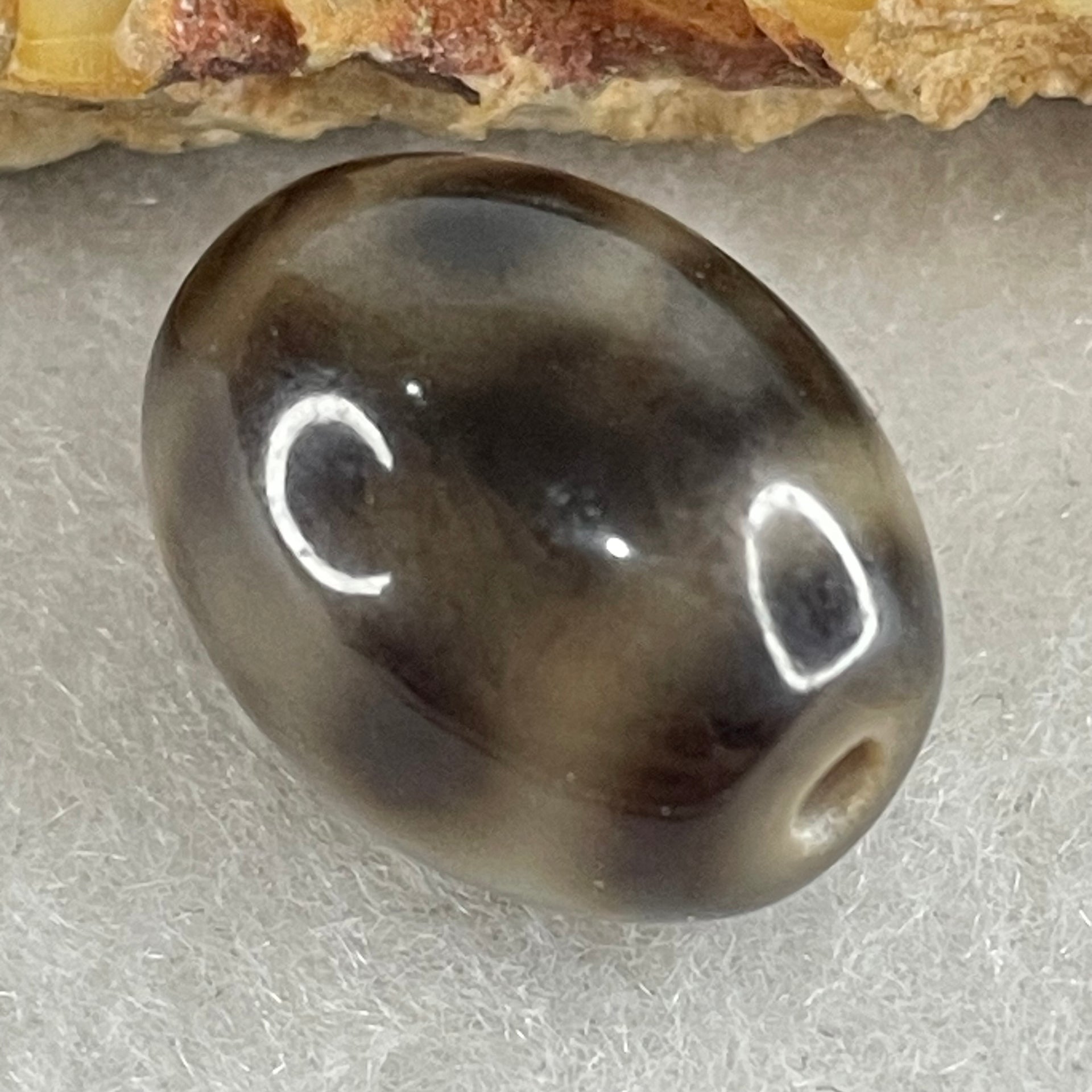 Natural Powerful Tibetan Old Oily Agate 4 Nectar Vessel Dzi Bead Heavenly Master (Tian Zhu) 花蜜容器天珠 3.36g 15.7 by 12.4mm - Huangs Jadeite and Jewelry Pte Ltd