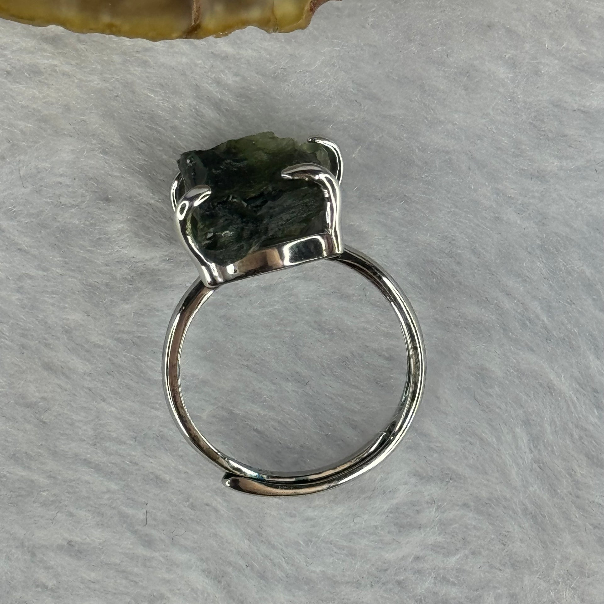 Natural Czech Republic Moldavite Meteorite Crystal in S925 Sliver Ring (Adjustable Size) 天然捷克陨石925银戒指 4.01g 15.1 by 10.4 by 8.2mm - Huangs Jadeite and Jewelry Pte Ltd