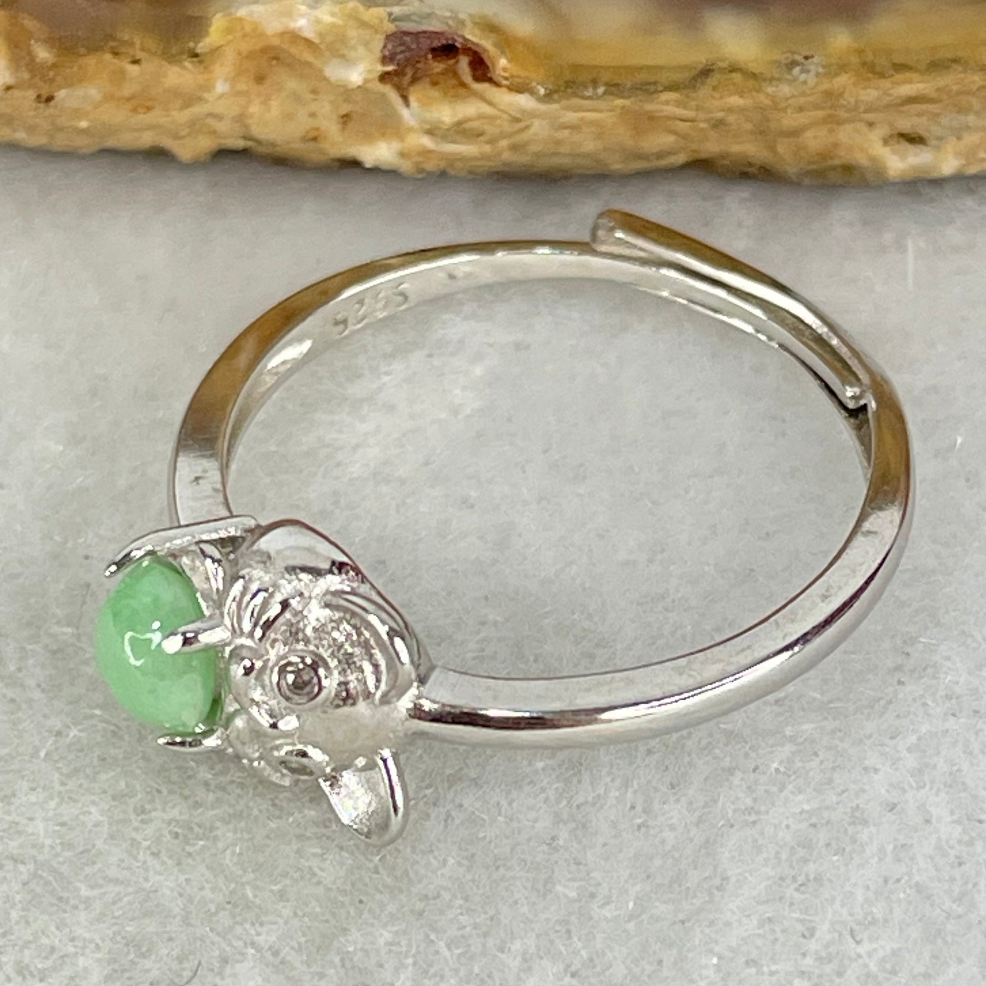Type A Apple Green Cabochon Jadeite in S925 Sliver Rat Ring (Adjustable Size) 1.50g 4.3 by 3.0mm - Huangs Jadeite and Jewelry Pte Ltd