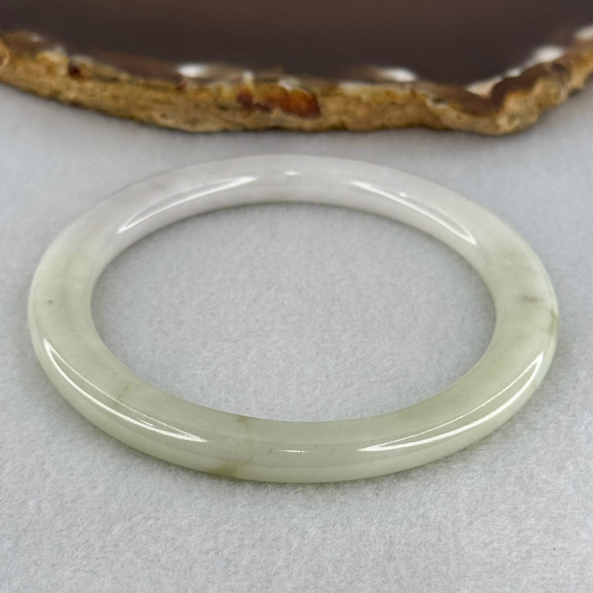 Type A Light Lavender and Light Green Jadeite Bangle Internal Diameter 55.1mm 28.89g 6.4 by 8.8mm (Very Slight Internal Line) - Huangs Jadeite and Jewelry Pte Ltd