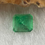 Natural Colombia Green Emerald (Beryl) Cut-Cornered Rectangular step cut 0.85ct 5.4 by 5.3 by 4.0mm - Huangs Jadeite and Jewelry Pte Ltd
