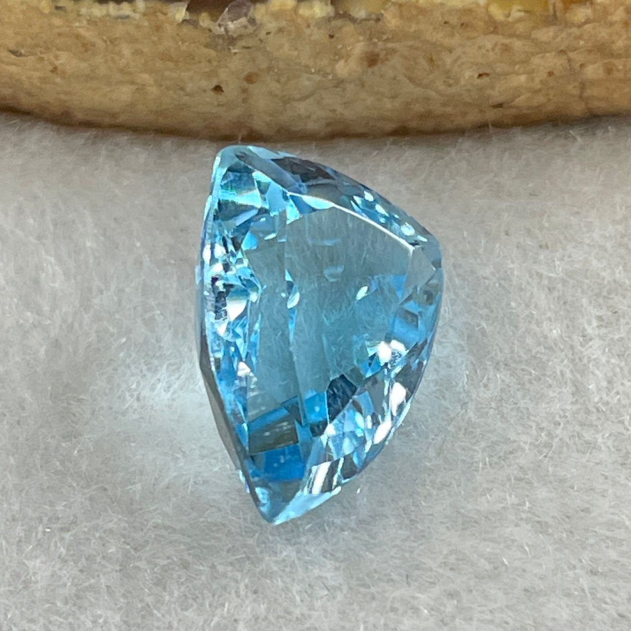 Natural Sky Blue Topaz Trillion Shape 7.69ct 14.4 by 10.2 by 6.9mm - Huangs Jadeite and Jewelry Pte Ltd