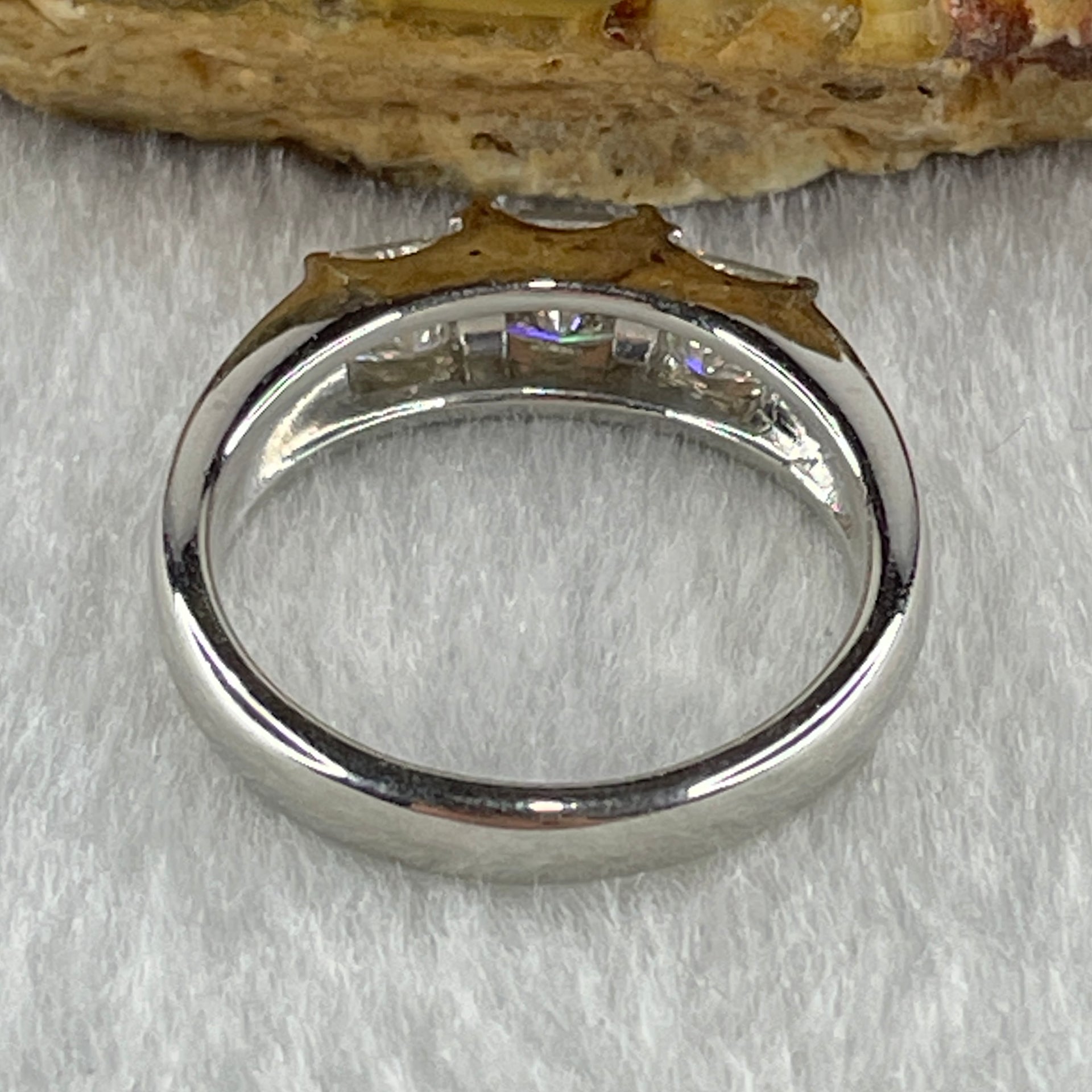 High Grade Natural Diamonds 1.0ct Platinum PT900 Ring Total 7.28g US6 HK13 EU52 Inner Diameter 16.5mm - Huangs Jadeite and Jewelry Pte Ltd