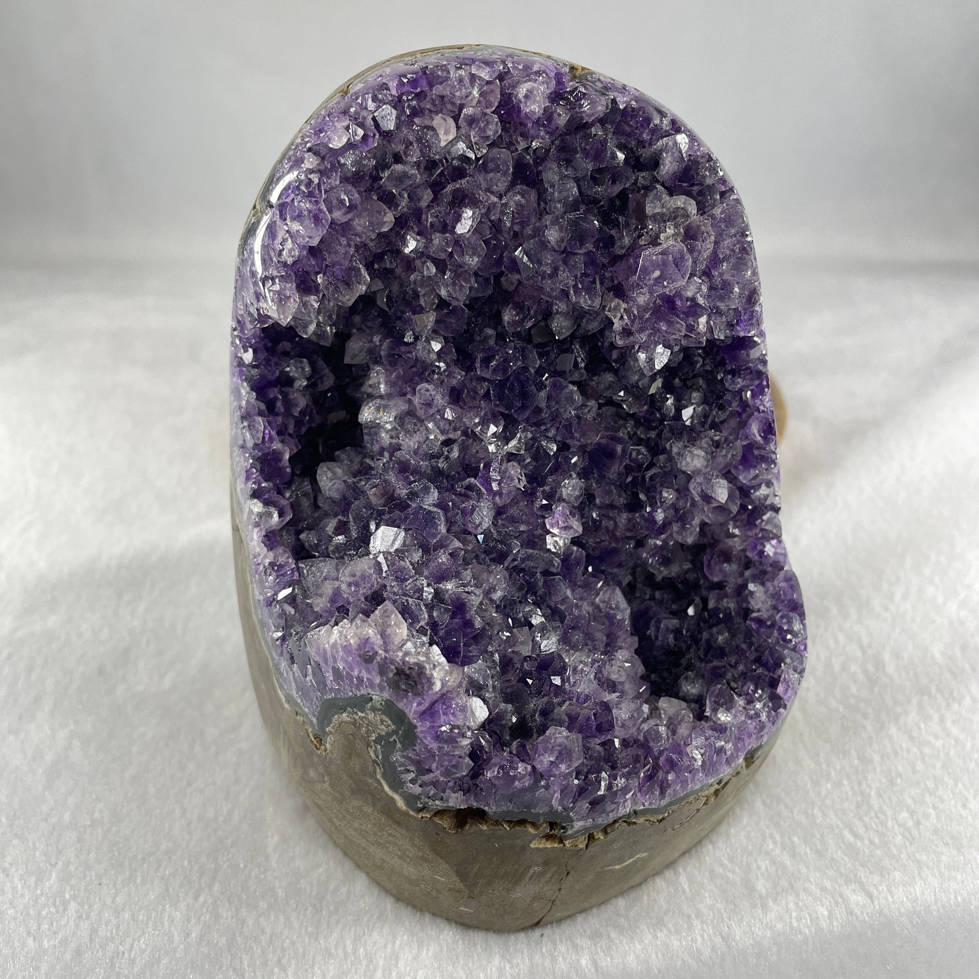 Natural Amethyst Rough Rectangular Shaped Display 1650.5g 100.0 by 104.5 by 126.0mm - Huangs Jadeite and Jewelry Pte Ltd