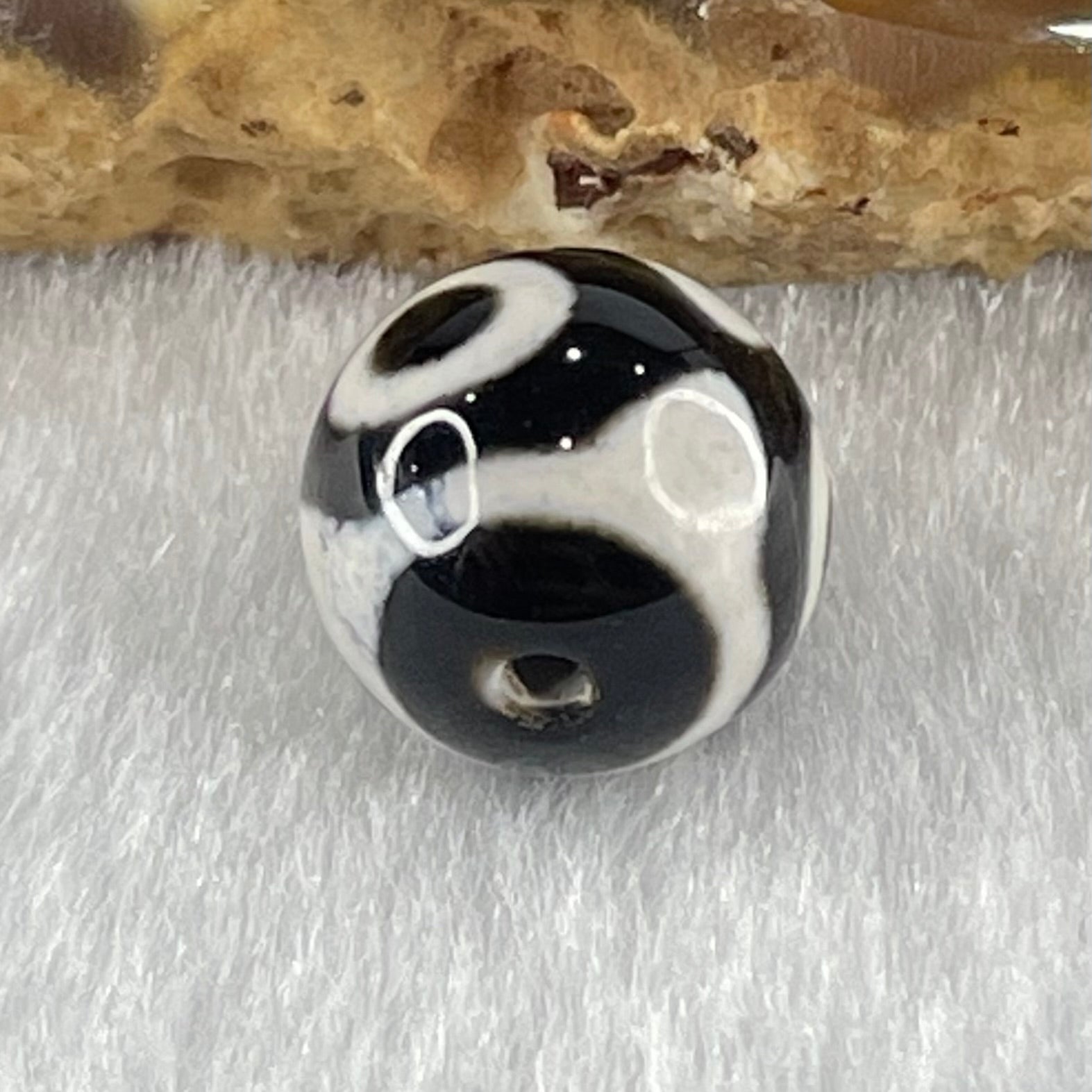 Natural Powerful Tibetan Old Oily Agate 3 Eyes Dzi Bead Heavenly Master (Tian Zhu) 三眼天诛 1.38g 9.9 by 10.1mm - Huangs Jadeite and Jewelry Pte Ltd