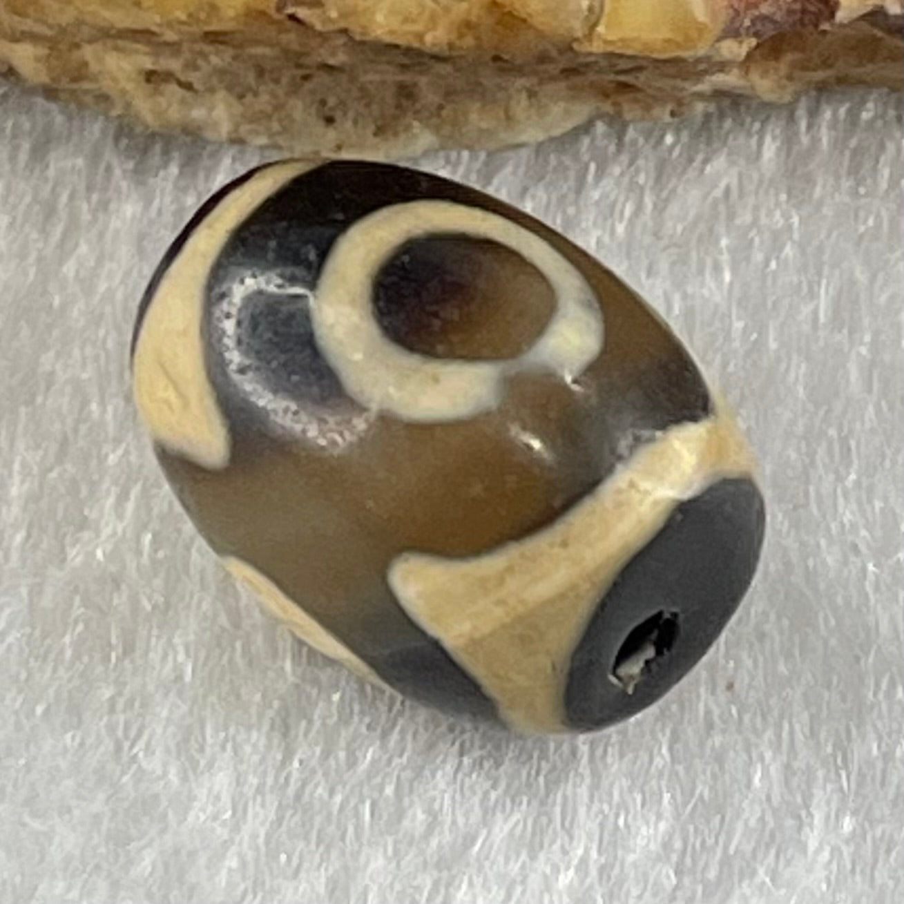 Natural Powerful Tibetan Old Oily Agate 3 Eyes Dzi Bead Heavenly Master (Tian Zhu) 三眼天诛 2.11g 13.4 by 10.1mm - Huangs Jadeite and Jewelry Pte Ltd