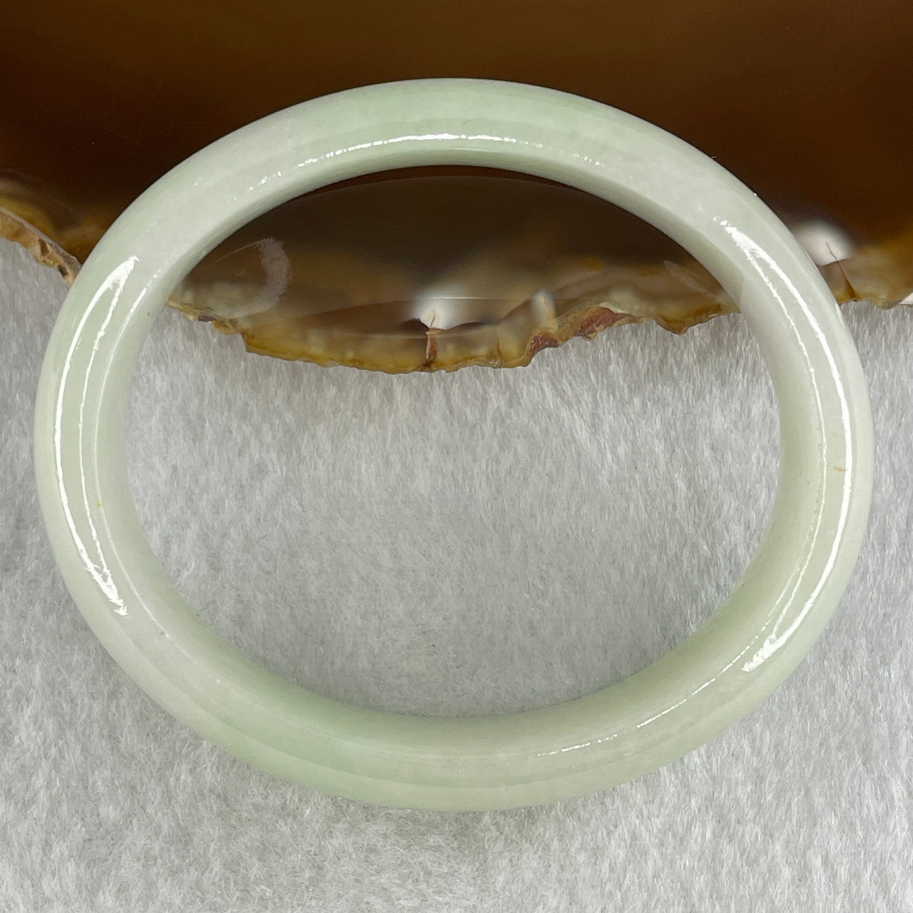 Type A Natural Light Green Light Lavender Jadeite Oval Bangle 42.33g Inner Diameter 53.1mm 14.6 by 6.3mm (Internal Line) - Huangs Jadeite and Jewelry Pte Ltd