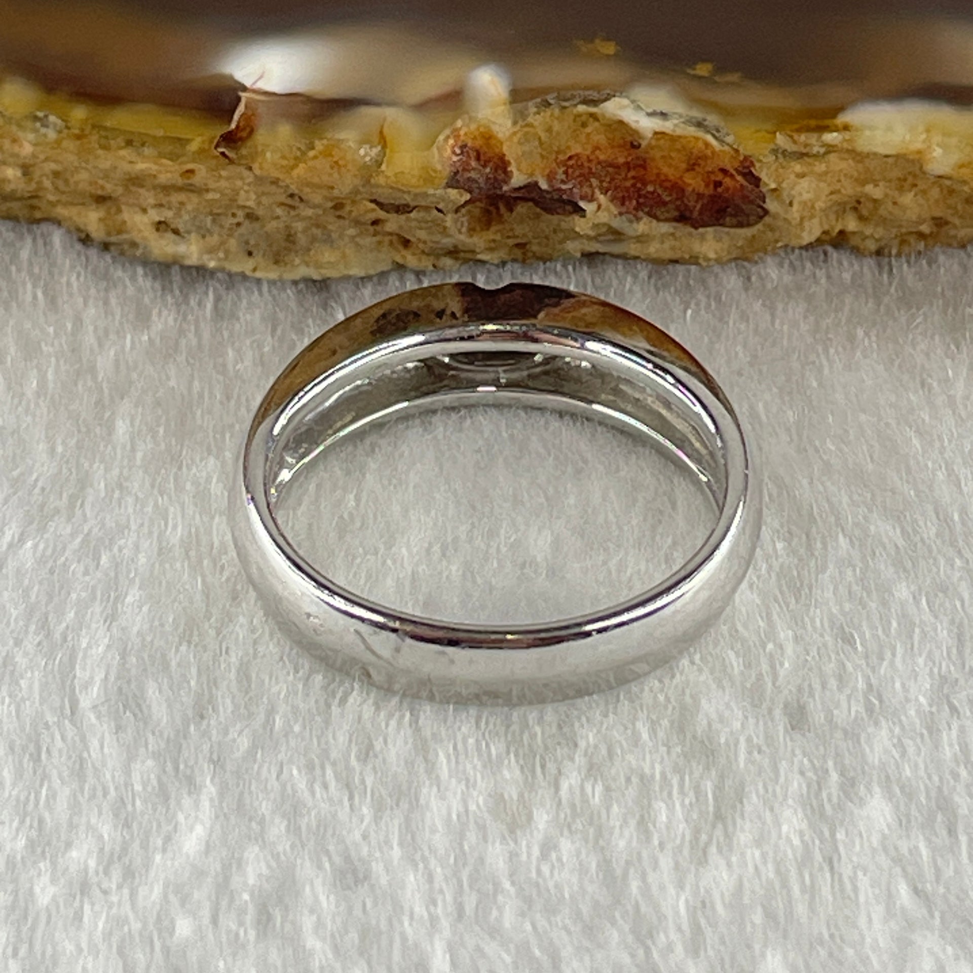 Natural Marquise Shape Diamond in 18K White Gold Ring D0.22ct Total 6.1g US7 HK15 - Huangs Jadeite and Jewelry Pte Ltd