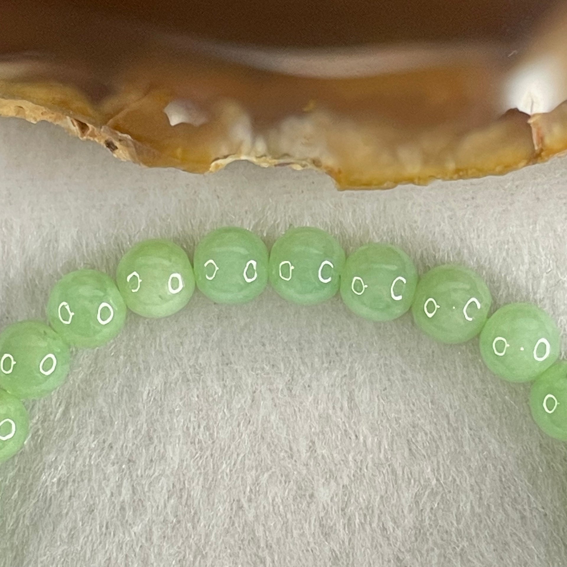 Type A Intense Bright Apple Green Jadeite Beads Bracelet 11.45g 15cm 6.1mm 30 Beads - Huangs Jadeite and Jewelry Pte Ltd