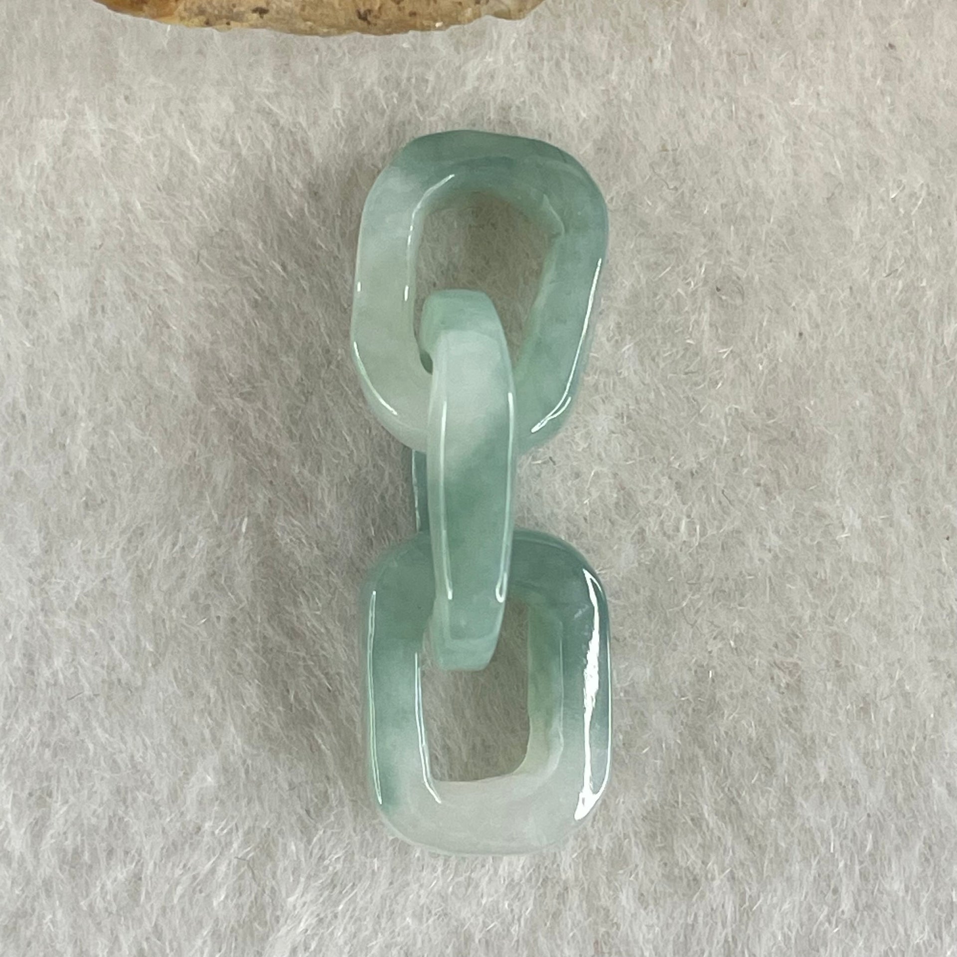 Type A Blueish Green with Faint White Jadeite Rolo Link Chain for Setting 2.57g 14.7 by 10.2 by 2.9mm - Huangs Jadeite and Jewelry Pte Ltd