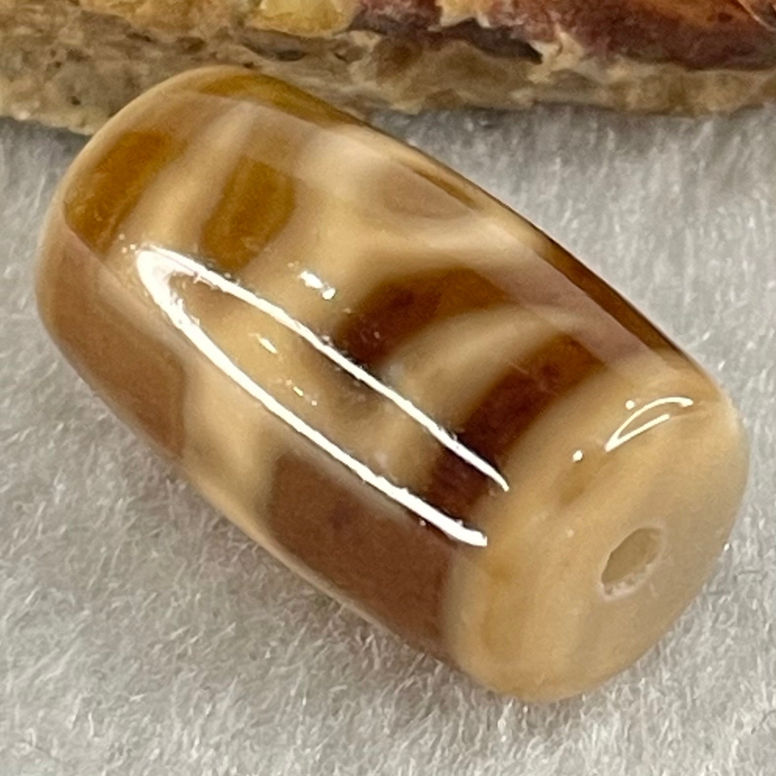 Natural Powerful Tibetan Old Oily Agate Patina Guiren Tairen Human Dzi Bead Totem Amulet Heavenly Master (Tian Zhu) 贵人天诛 4.82g 19.9 by 11.8mm - Huangs Jadeite and Jewelry Pte Ltd