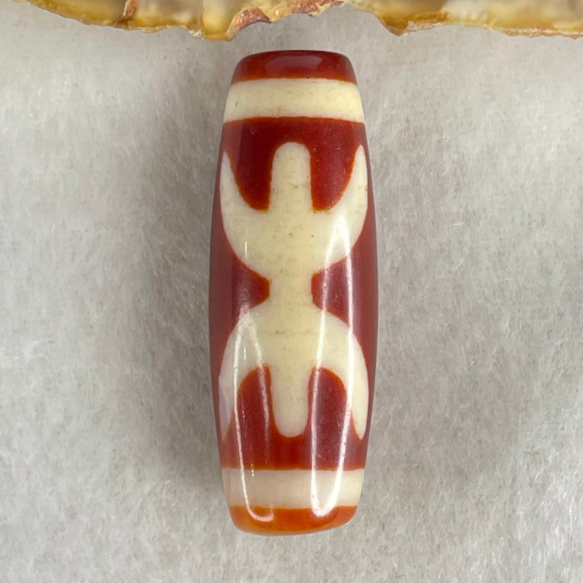 Natural Powerful Tibetan Old Oily Red White Agate One Eye Wood Element Dzi Bead Heavenly Master (Tian Zhu) 一眼木元素天珠 10.52g 38.1 by 13.3mm - Huangs Jadeite and Jewelry Pte Ltd