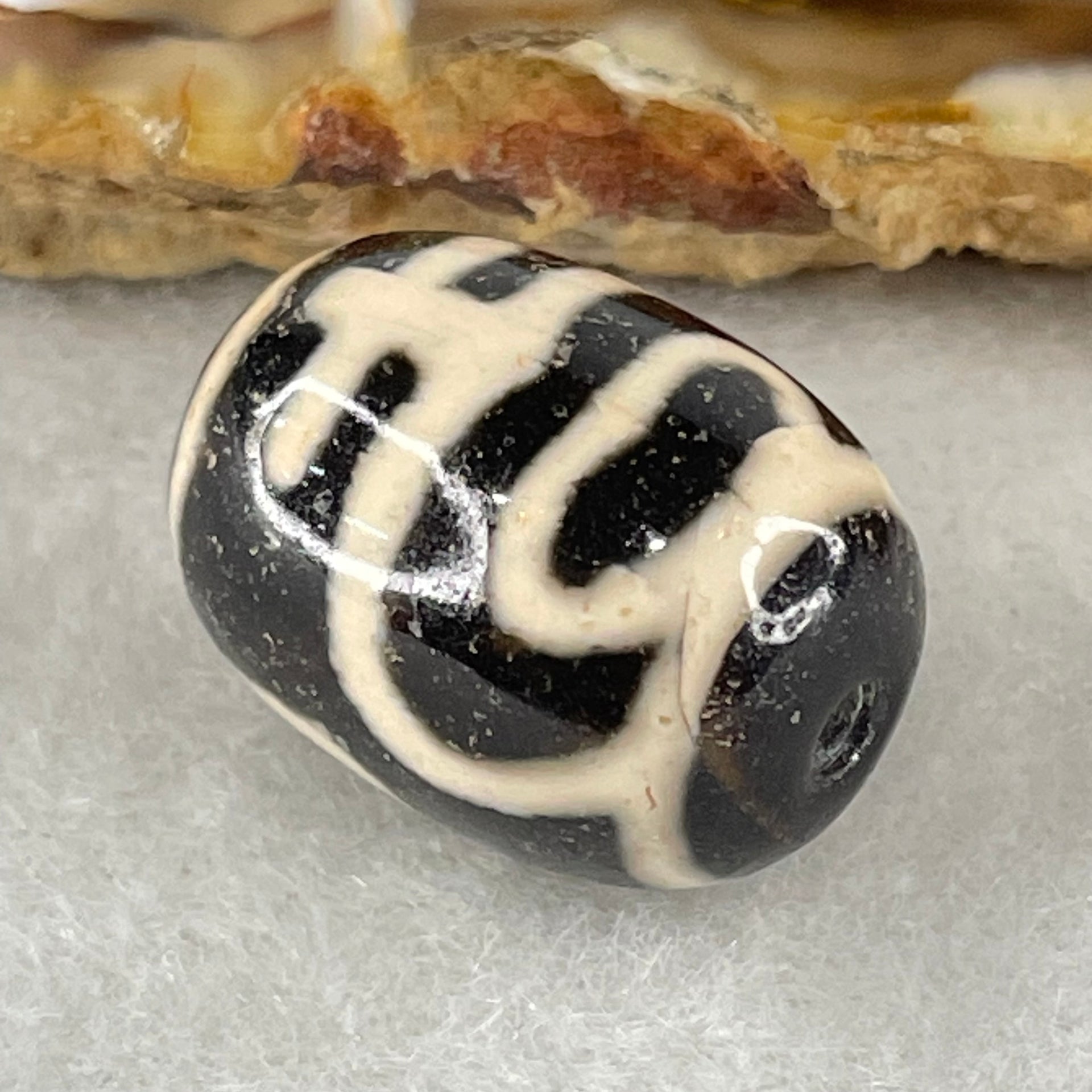 Natural Powerful Tibetan Old Oily Agate Double Nectar Vessel Dzi Bead Heavenly Master (Tian Zhu) 花蜜容器眼天珠 4.83g 17.7 by 13.3mm - Huangs Jadeite and Jewelry Pte Ltd