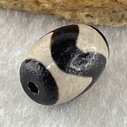 Natural Powerful Tibetan Old Oily Agate Tiger Tooth Daluo Dzi Bead Heavenly Master (Tian Zhu) 2.20g 14.0 by 10.4mm - Huangs Jadeite and Jewelry Pte Ltd