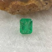 Natural Colombia Green Emerald (Beryl) Cut-Cornered Rectangular step cut 0.60ct 5.5 by 4.4 by 3.5mm - Huangs Jadeite and Jewelry Pte Ltd