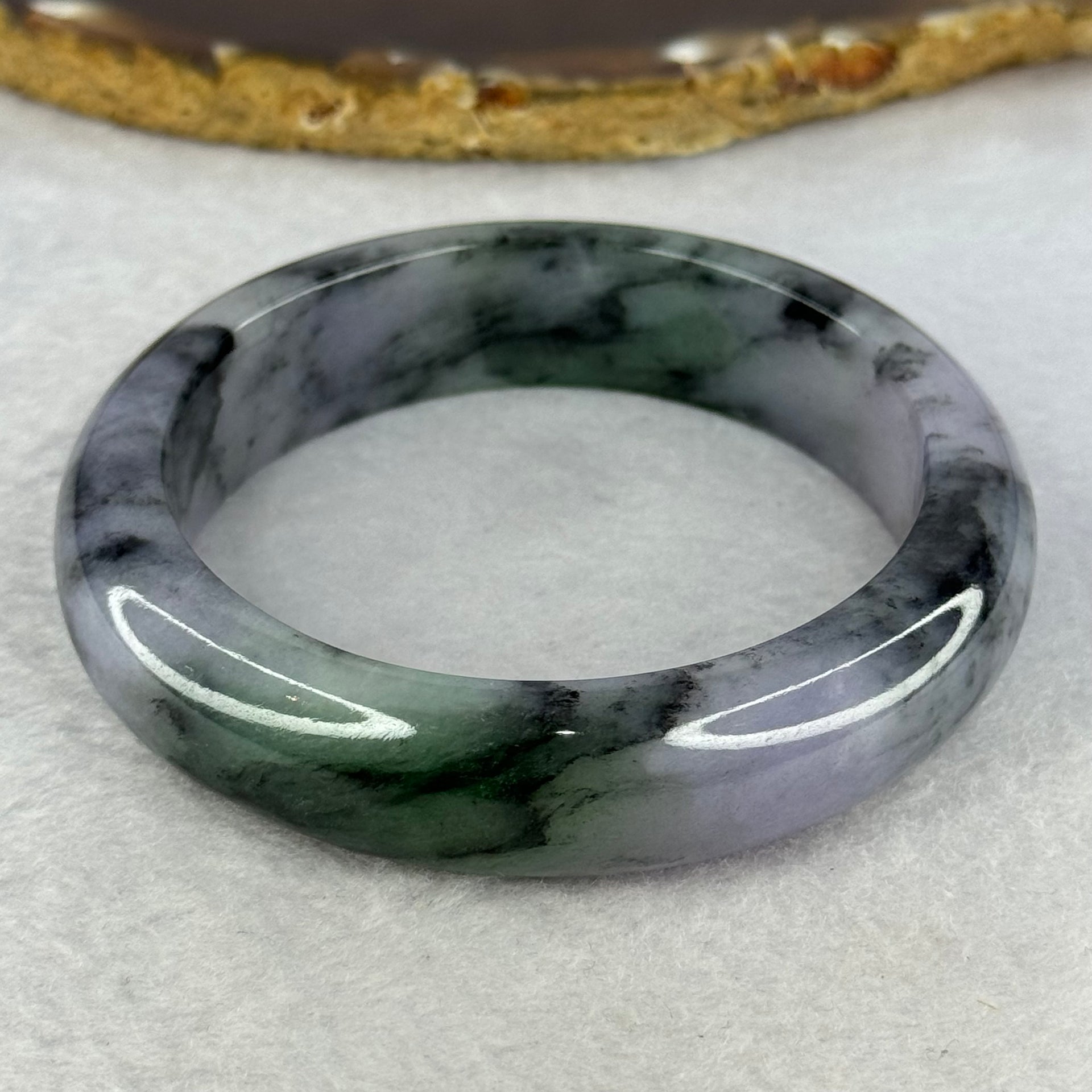 Type A Lavender with Wuji Grey and Green Jadeite Bangle Internal Diameter 56.4mm 78.54g 15.1 by 9.5mm (Very Slight Internal Line) - Huangs Jadeite and Jewelry Pte Ltd