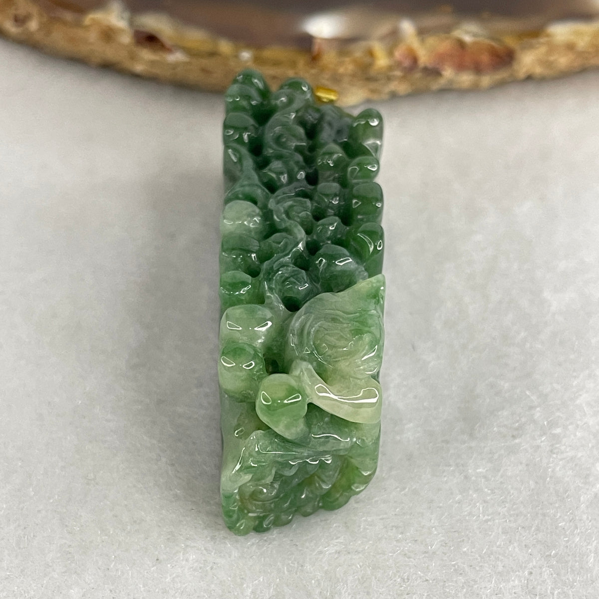 Certified Natural Type A Green Jadeite Flower with Bird on Pillar Shape Carving | Foundation & Heart Chakra Vitality(24.92g | 44.2x17.4x15.5mm)