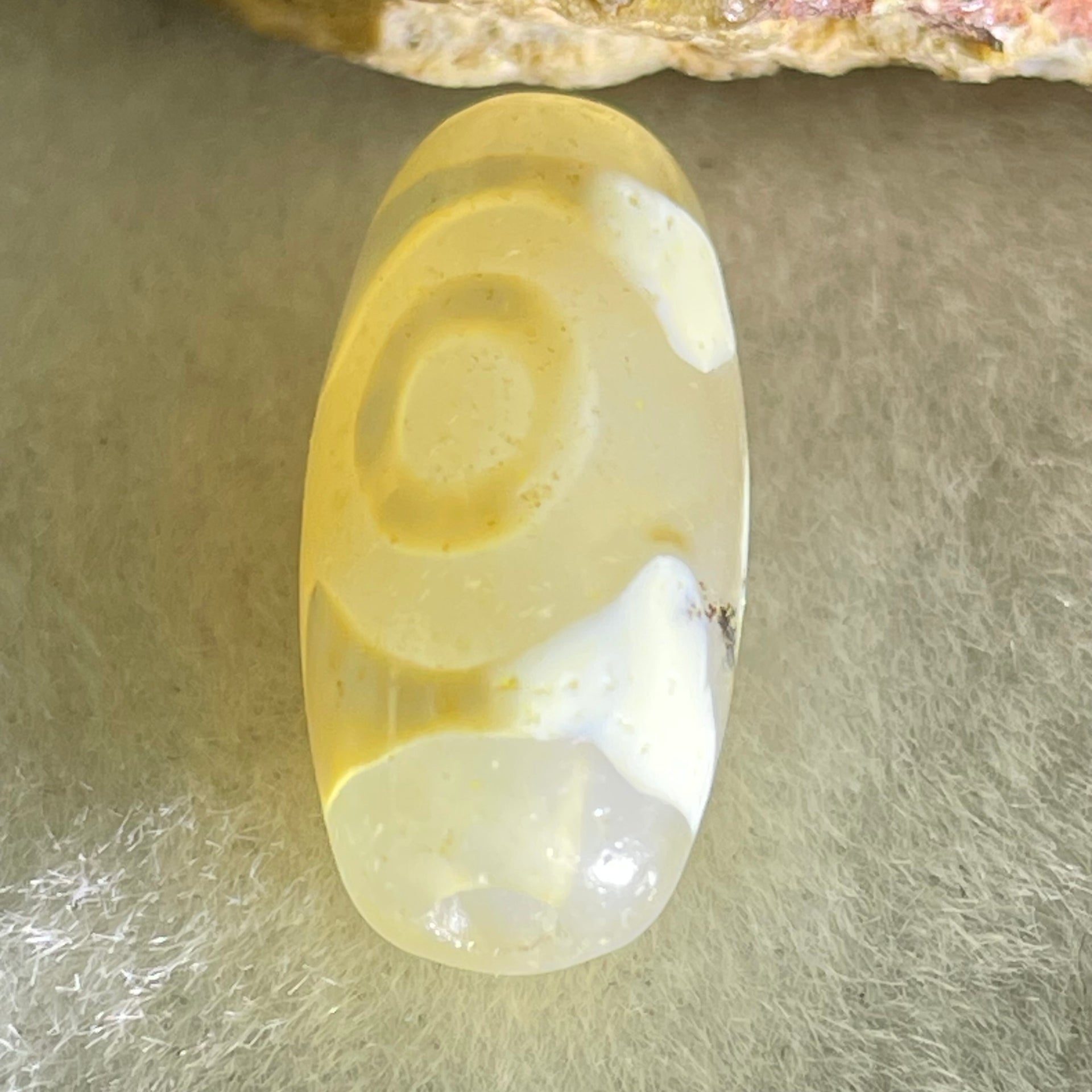 Natural Powerful Tibetan Old Oily Agate 3 Eyes Dzi Bead Heavenly Master (Tian Zhu) 三眼天诛 2.71g 20.1 by 9.8mm - Huangs Jadeite and Jewelry Pte Ltd
