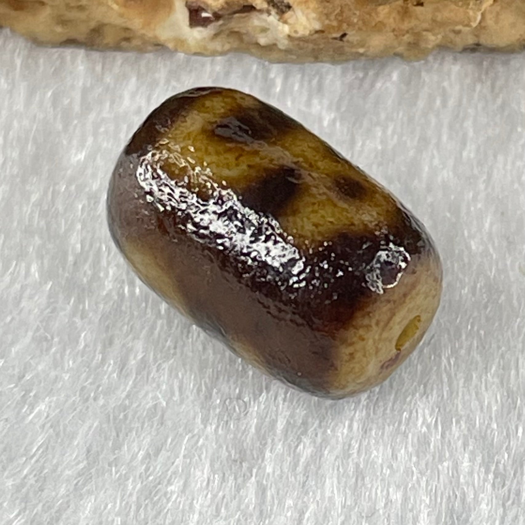 Natural Powerful Tibetan Old Oily Agate Double Cai Shen God of Fortune Dzi Bead Heavenly Master (Tian Zhu) 双财神爷天珠 1.59g 12.9 by 8.5mm - Huangs Jadeite and Jewelry Pte Ltd