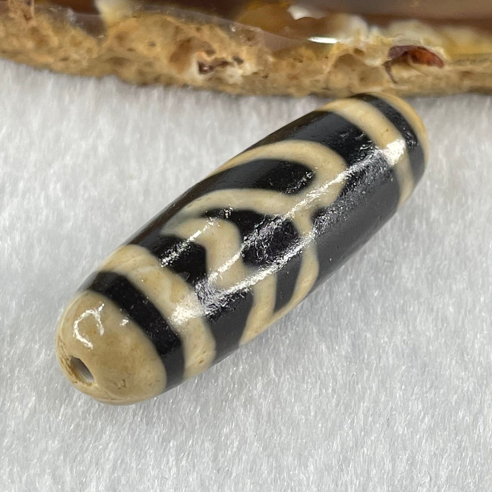 Natural Powerful Tibetan Old Oily Agate Double Lotus Flower Dzi Bead Heavenly Master (Tian Zhu) 双莲花天珠 8.53g 37.3 by 12.3mm - Huangs Jadeite and Jewelry Pte Ltd