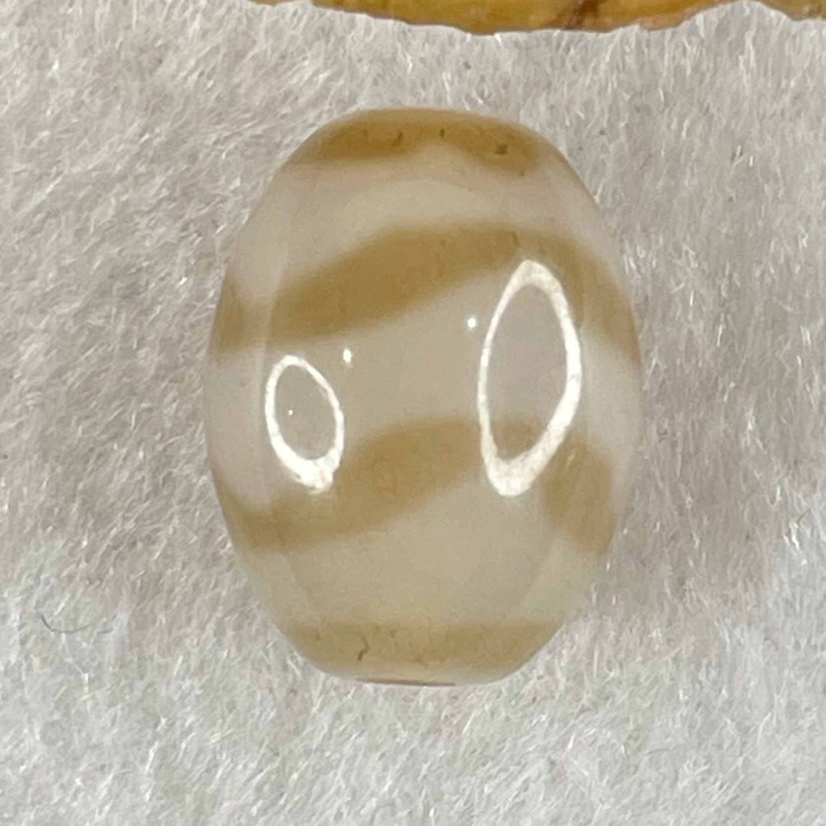 Natural Powerful Tibetan Old Oily Agate Double Tiger Tooth Daluo Dzi Bead Heavenly Master (Tian Zhu) 虎呀天诛 3.27g 15.9 by 12.2mm - Huangs Jadeite and Jewelry Pte Ltd