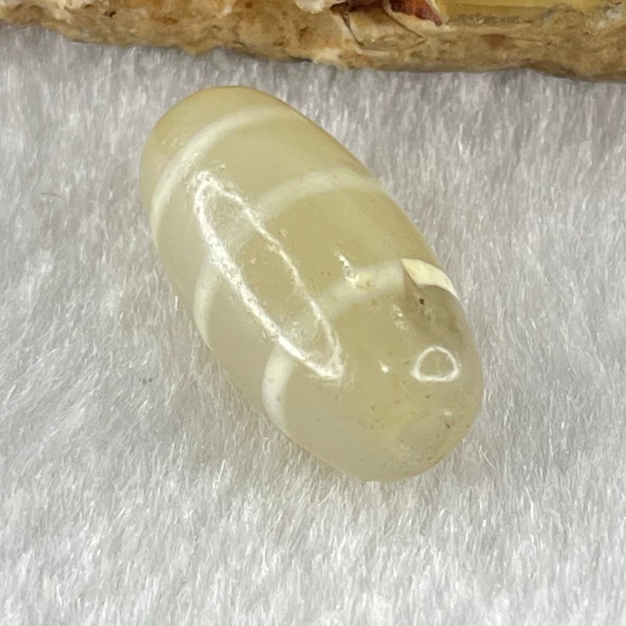 Natural Powerful Tibetan Old Oily Agate 3-Lines Dzi Bead Heavenly Master (Tian Zhu) 三行天诛 3.17g 20.3 by 10.3mm - Huangs Jadeite and Jewelry Pte Ltd