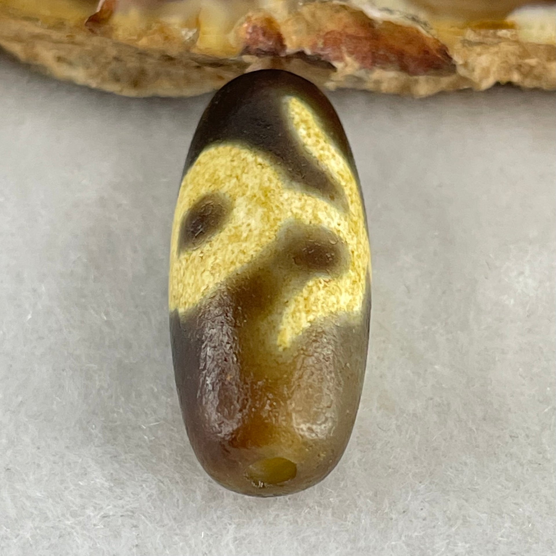 Natural Powerful Tibetan Old Oily Agate Patina Guiren Tairen Human Dzi Bead Totem Amulet Heavenly Master (Tian Zhu) 贵人天诛 5.37g 28.3 by 11.6mm - Huangs Jadeite and Jewelry Pte Ltd