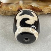 Natural Powerful Tibetan Old Oily Black White Agate Green Tara Dzi Bead Heavenly Master (Tian Zhu) 绿度母天珠 4.82g 17.5 by 13.2mm - Huangs Jadeite and Jewelry Pte Ltd