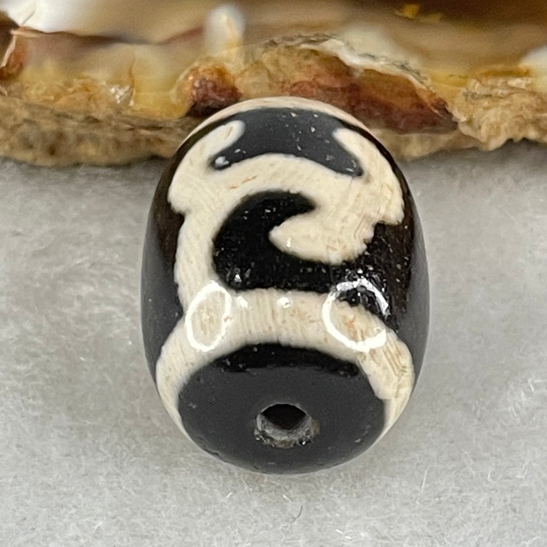Natural Powerful Tibetan Old Oily Black White Agate Green Tara Dzi Bead Heavenly Master (Tian Zhu) 绿度母天珠 4.82g 17.5 by 13.2mm - Huangs Jadeite and Jewelry Pte Ltd