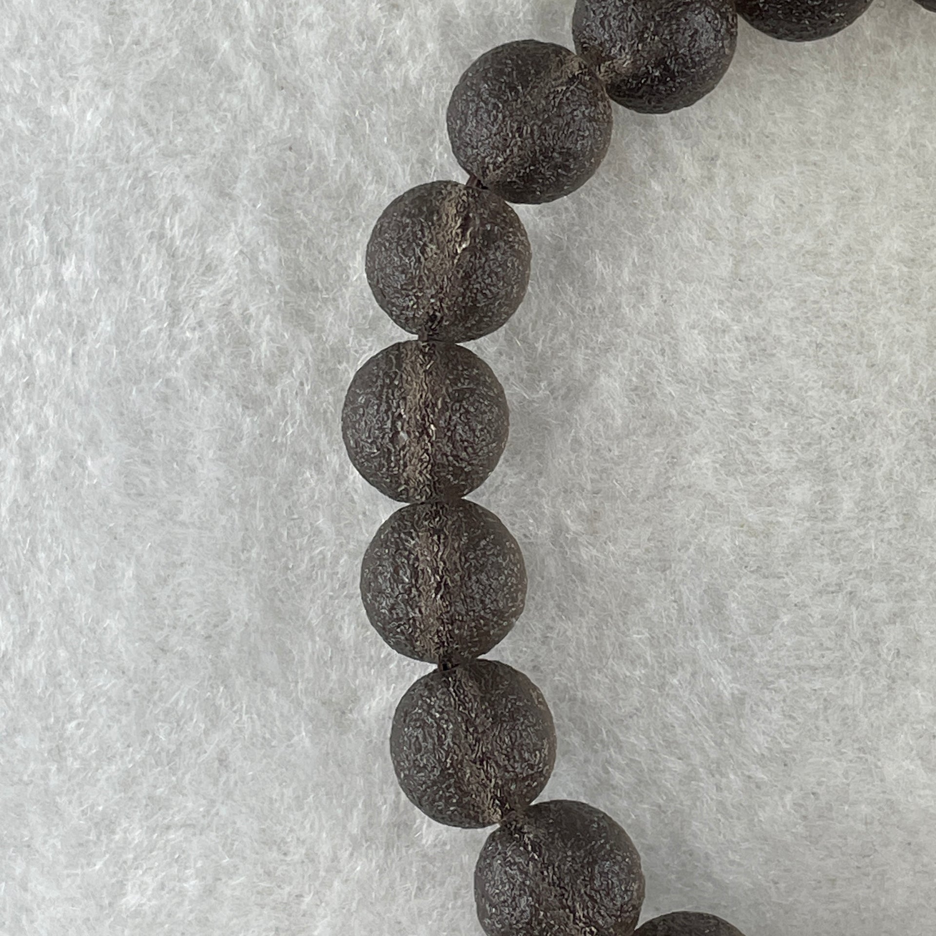 Grey Liuli Beads Bracelet 20.48g 16cm 9.5mm 21Beads - Huangs Jadeite and Jewelry Pte Ltd