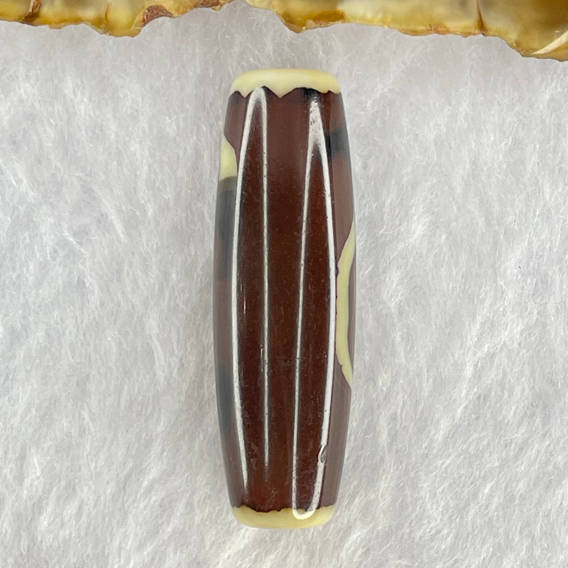 Natural Powerful Tibetan Old Oily Agate Ruyi Dzi Bead Heavenly Master (Tian Zhu) 如意天珠 8.79g 37.8 by 12.1mm - Huangs Jadeite and Jewelry Pte Ltd