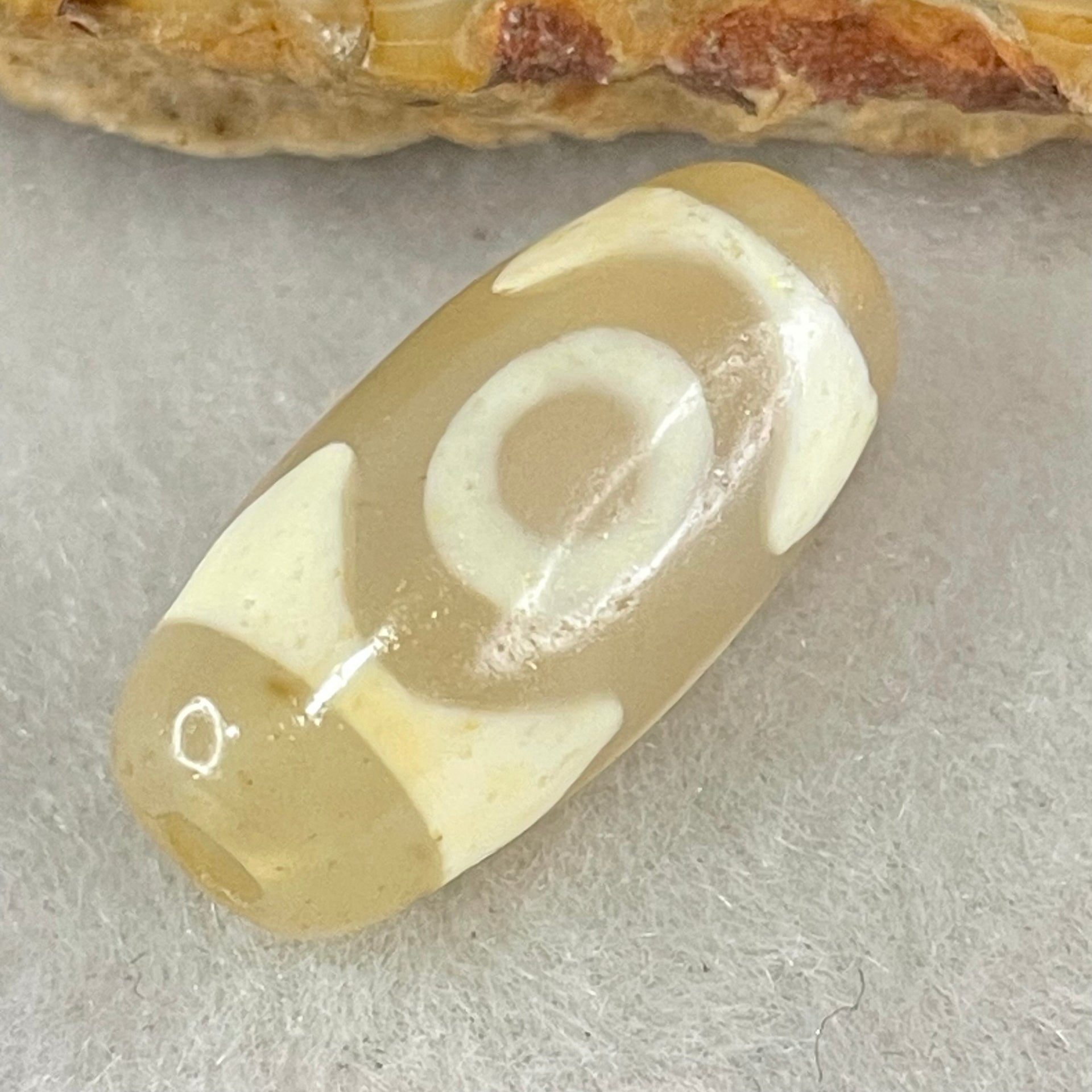 Natural Powerful Tibetan Old Oily Agate 3 Eyes Dzi Bead Heavenly Master (Tian Zhu) 三眼天诛 2.71g 20.1 by 9.8mm - Huangs Jadeite and Jewelry Pte Ltd