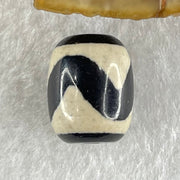 Natural Powerful Tibetan Old Oily Agate Tiger Tooth Daluo Dzi Bead Heavenly Master (Tian Zhu) 2.75g 13.7 by 11.2mm - Huangs Jadeite and Jewelry Pte Ltd