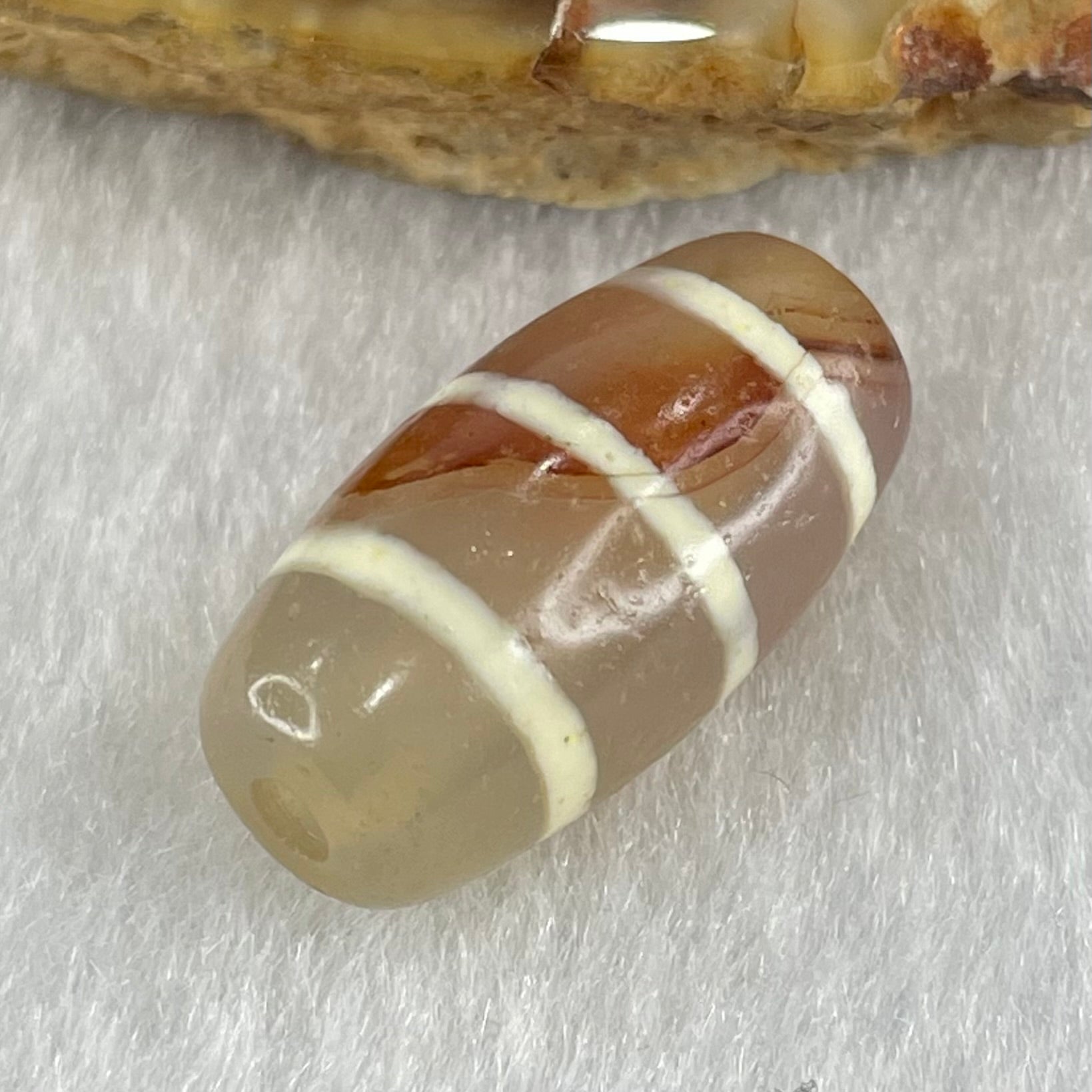 Natural Powerful Tibetan Old Oily Agate 3-Lines Dzi Bead Heavenly Master (Tian Zhu) 三行天诛 3.30g 20.1 by 10.5mm - Huangs Jadeite and Jewelry Pte Ltd