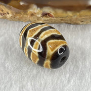 Natural Powerful Tibetan Old Oily Agate Double Tiger Tooth Daluo Dzi Bead Heavenly Master (Tian Zhu) 双虎呀天诛 5.38g 19.2 by 14.1mm - Huangs Jadeite and Jewelry Pte Ltd