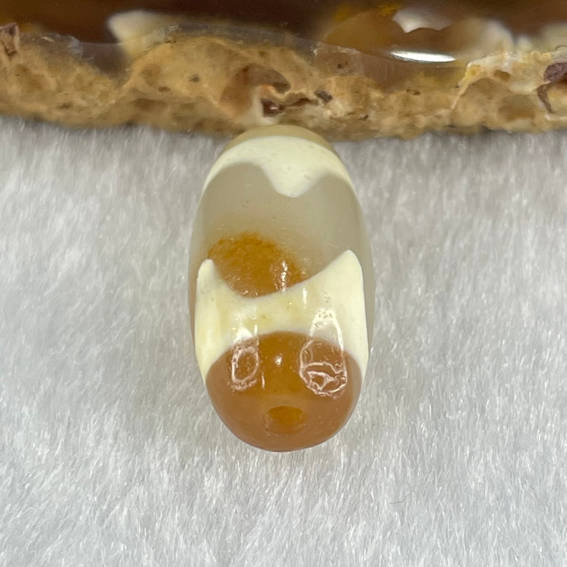 Natural Powerful Tibetan Old Oily Agate Tiger Tooth Daluo Dzi Bead Heavenly Master (Tian Zhu) 虎呀天诛 3.09g 20.1 by 10.3mm - Huangs Jadeite and Jewelry Pte Ltd