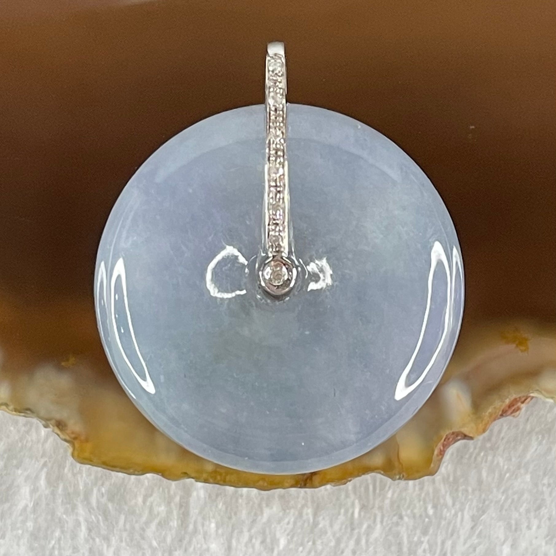 Type A Deep Intense Lavender Jadeite Ping An Kou Donut in 18K White Gold AU750 Clasps 7.44g 23.5 by 5.9mm - Huangs Jadeite and Jewelry Pte Ltd