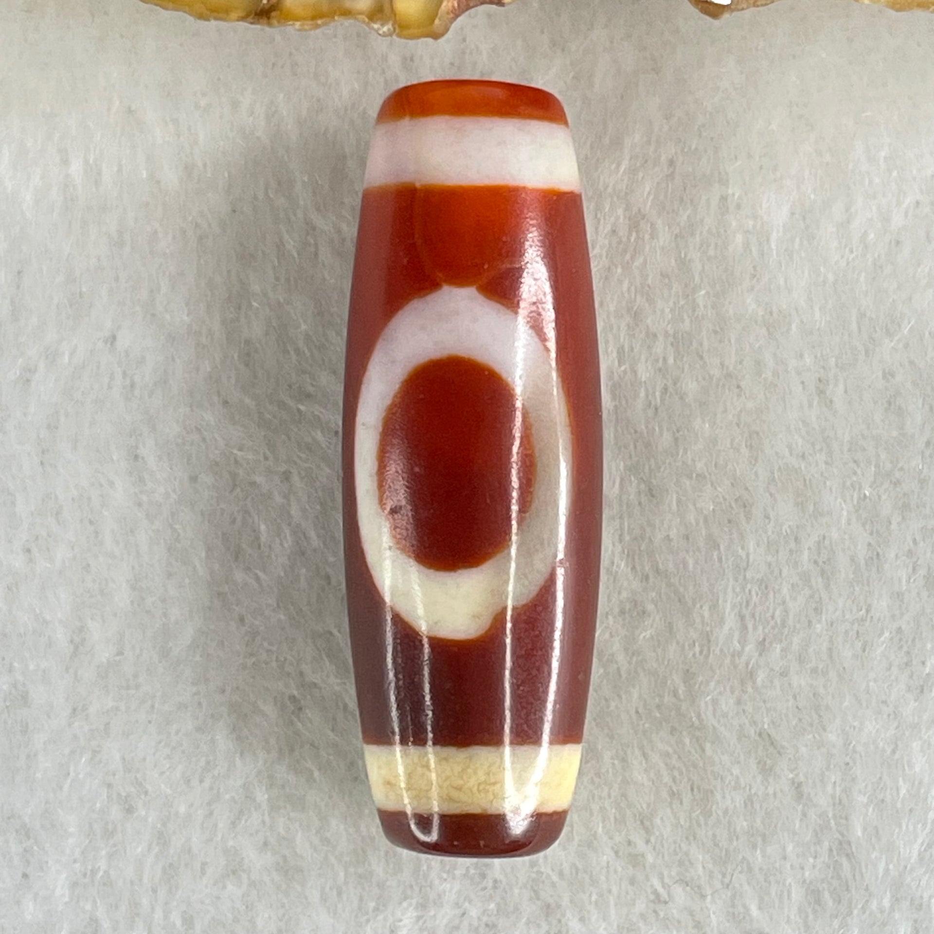 Natural Powerful Tibetan Old Oily Red White Agate One Eye Wood Element Dzi Bead Heavenly Master (Tian Zhu) 一眼木元素天珠 9.30g 37.1 by 12.7mm - Huangs Jadeite and Jewelry Pte Ltd