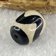 Natural Powerful Tibetan Old Oily Agate Tiger Tooth Daluo Dzi Bead Heavenly Master (Tian Zhu) 2.75g 13.7 by 11.2mm - Huangs Jadeite and Jewelry Pte Ltd